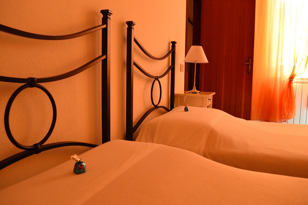 Il Giardino Nel Parco R&B Hotel โบโลญญา ภายนอก รูปภาพ