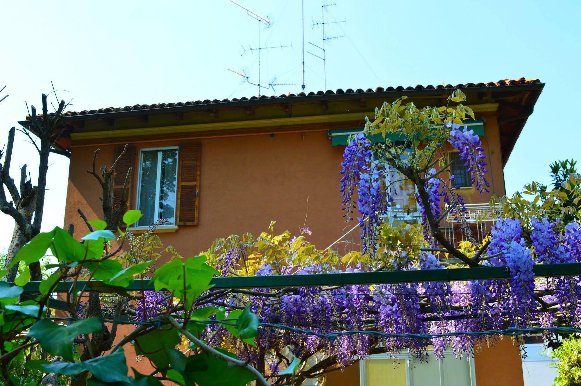 Il Giardino Nel Parco R&B Hotel โบโลญญา ภายนอก รูปภาพ